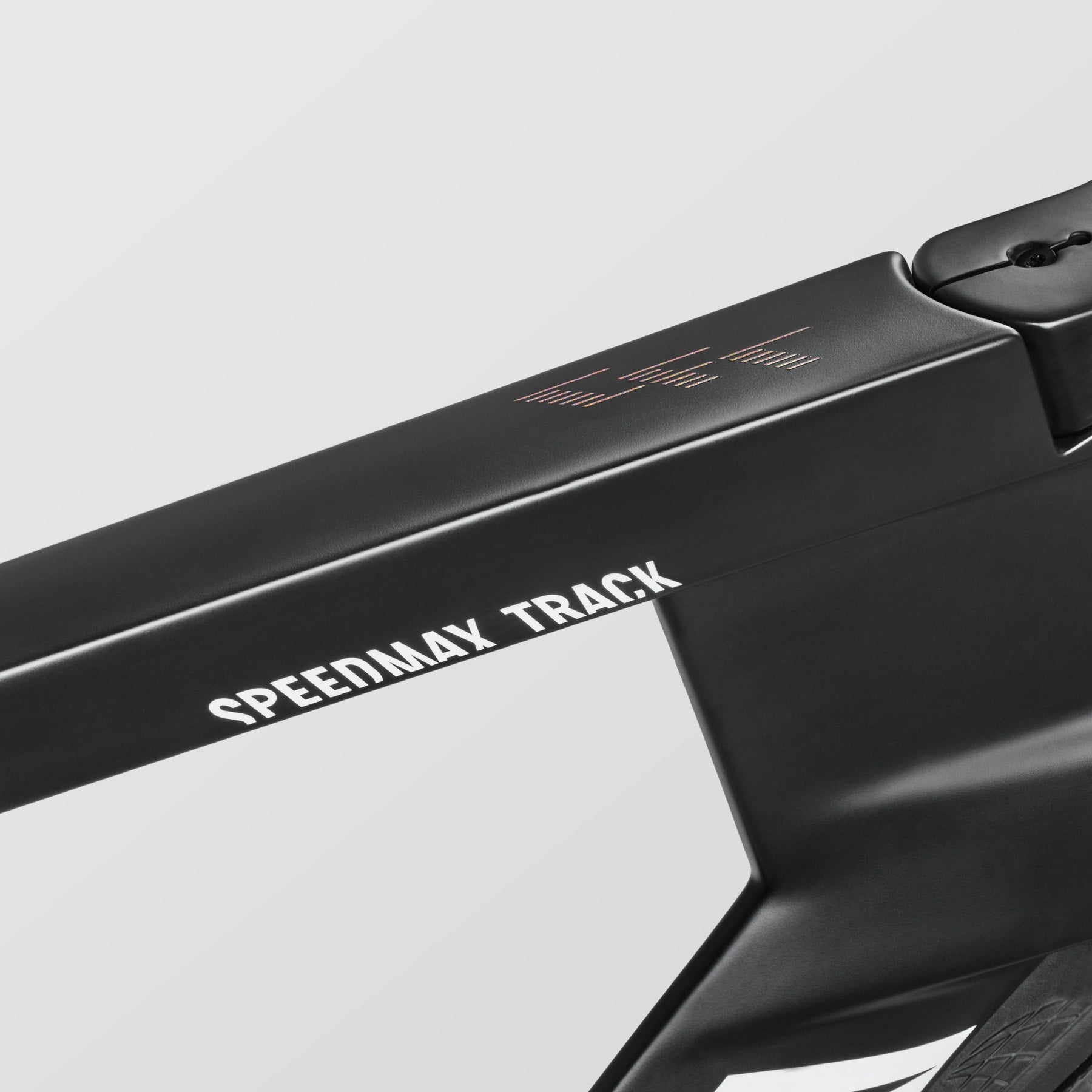 Speedmax CFR Track