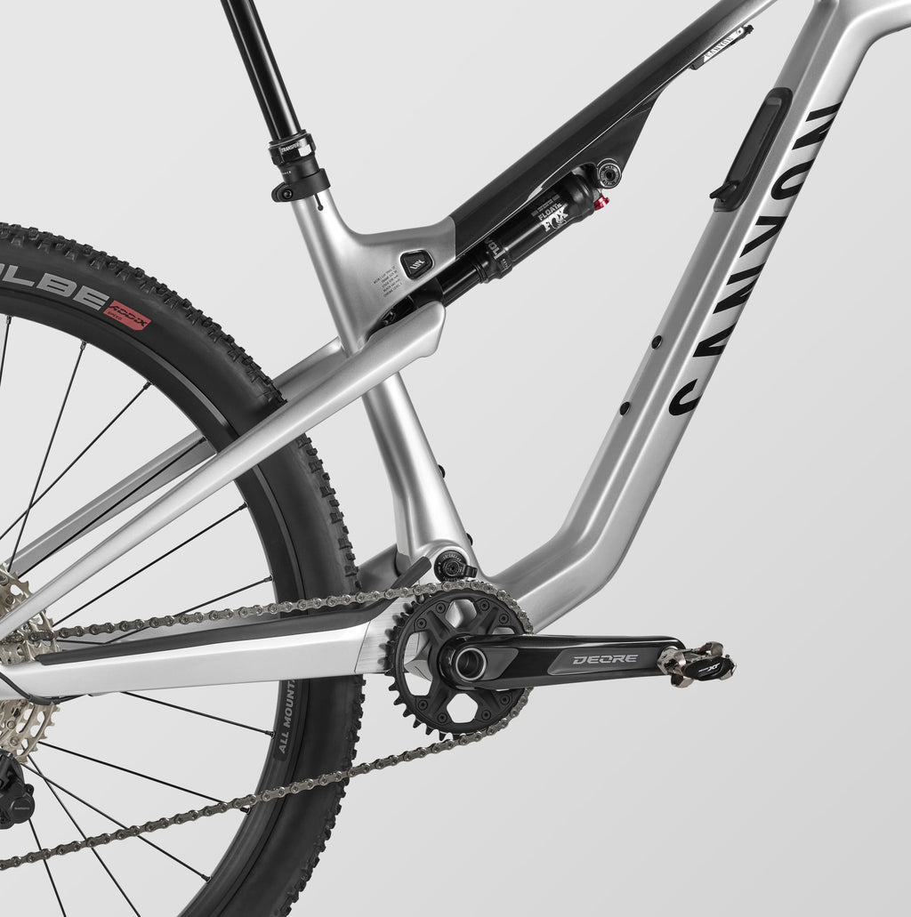 Lux Trail CF 6 – Outlet