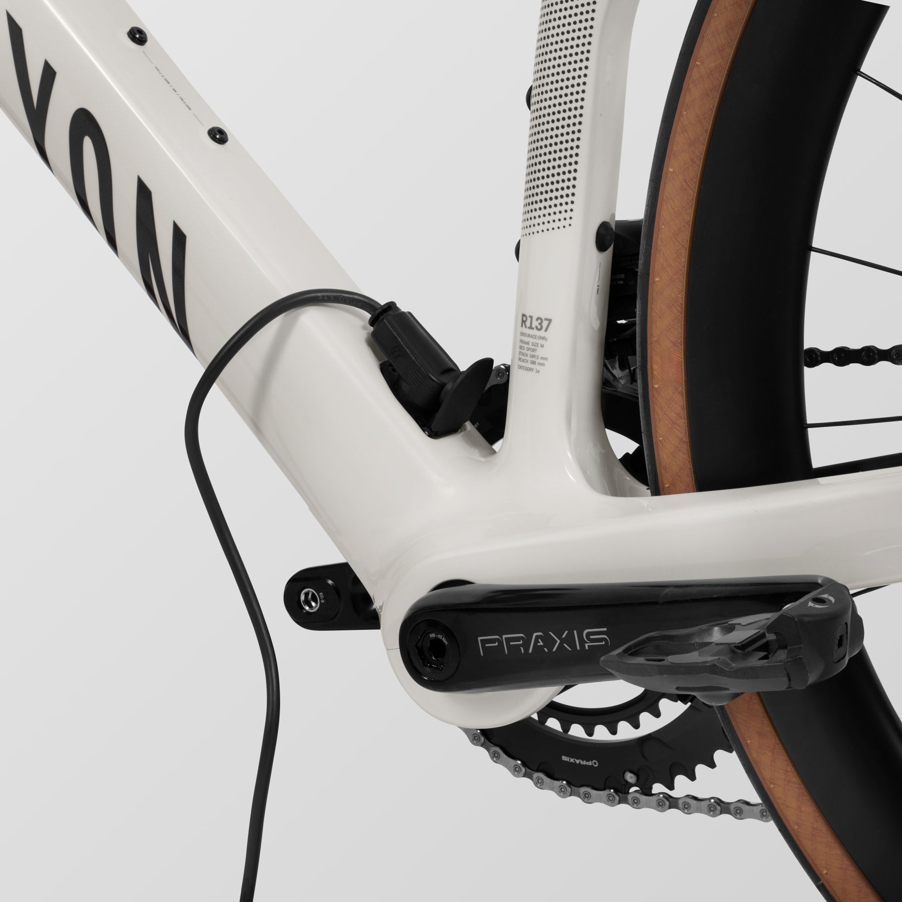 Endurace:ONfly CF 8 – Outlet