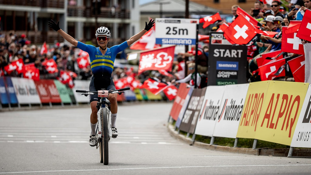 Lux World Cup CFR XX SL AXS