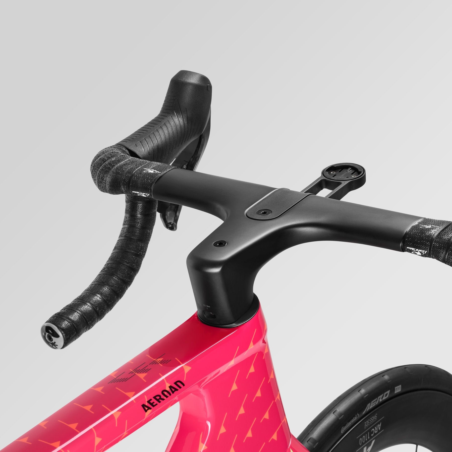 Aeroad CFR AXS – Outlet