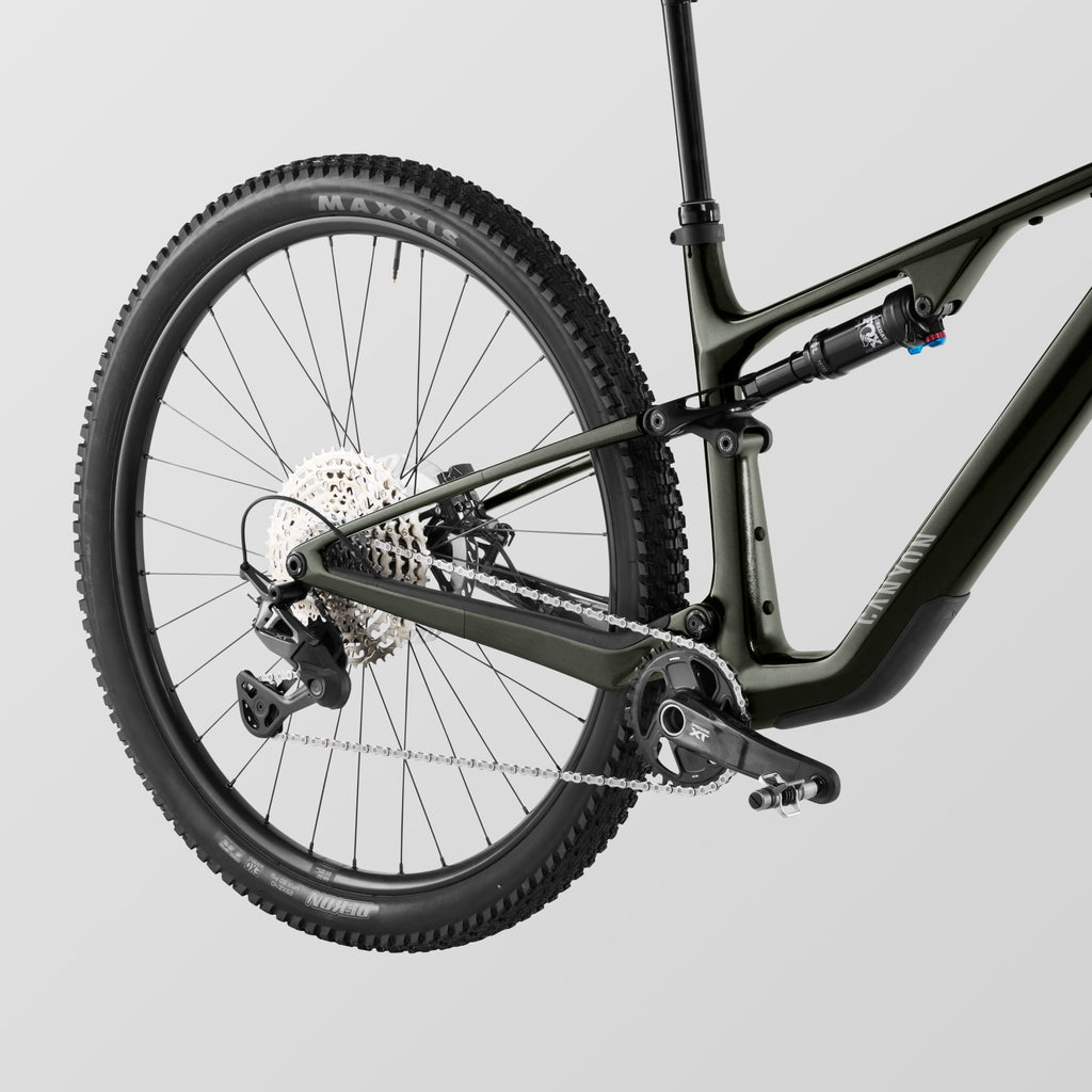 Lux Trail CF 6