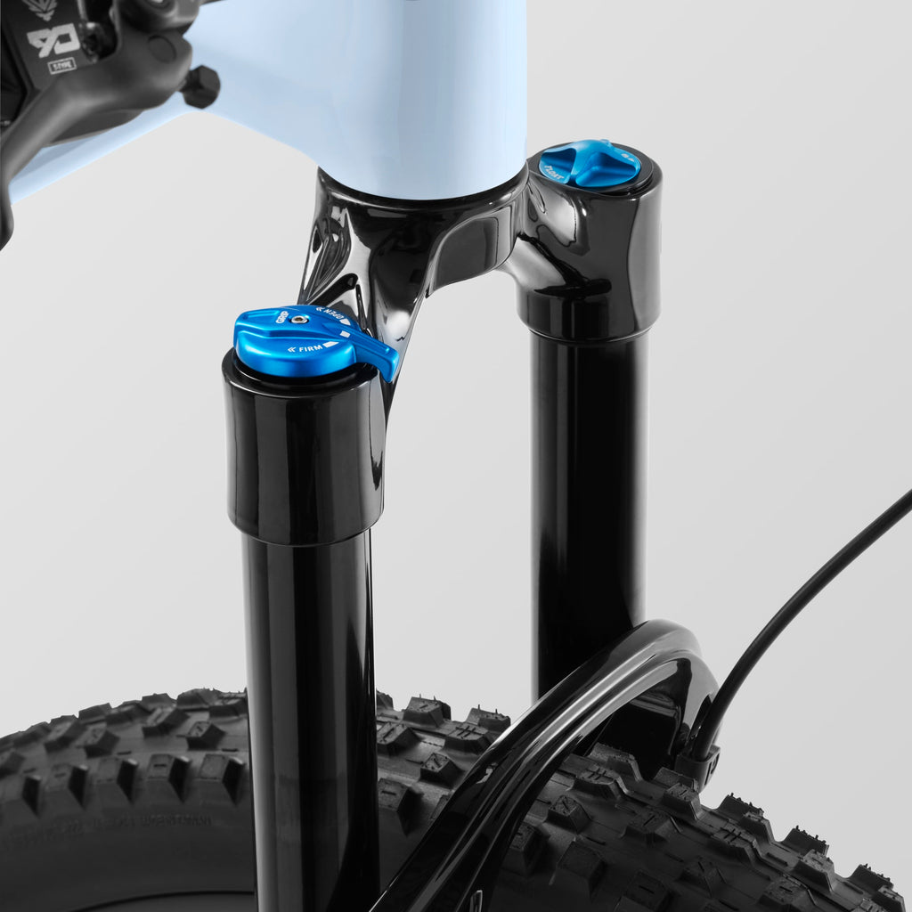Lux Trail CF 7