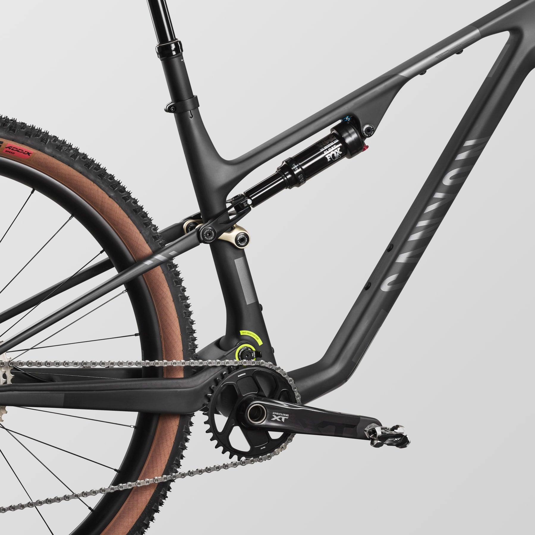 Lux World Cup CFR XT Di2