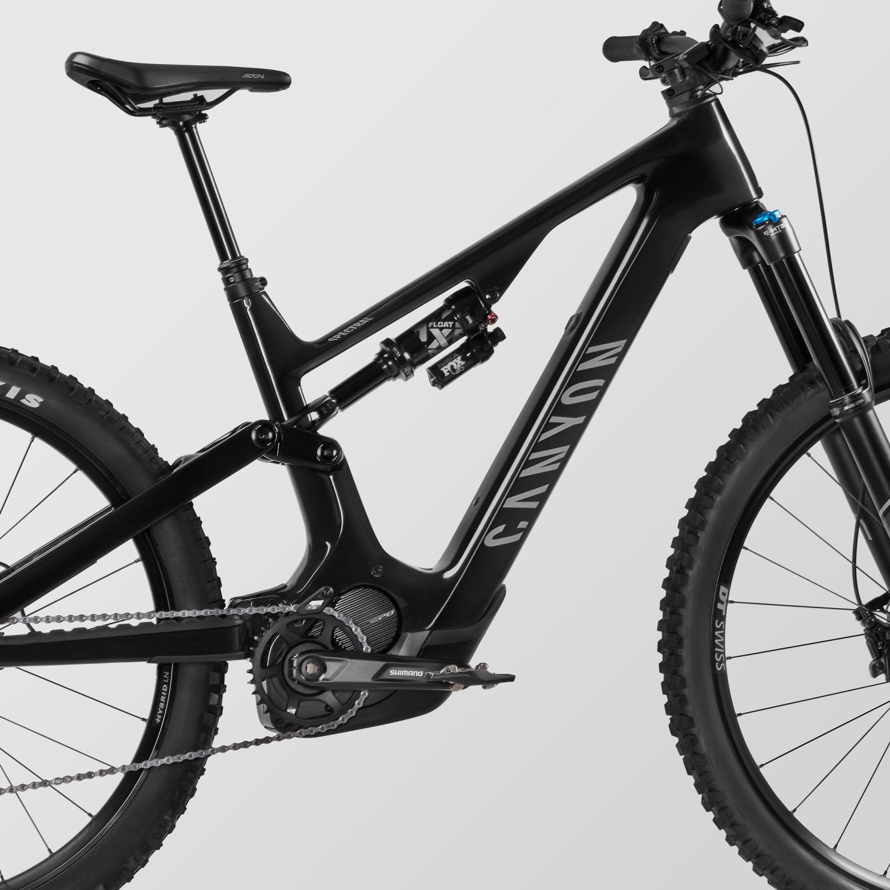 Spectral:ON CF 8 – Outlet