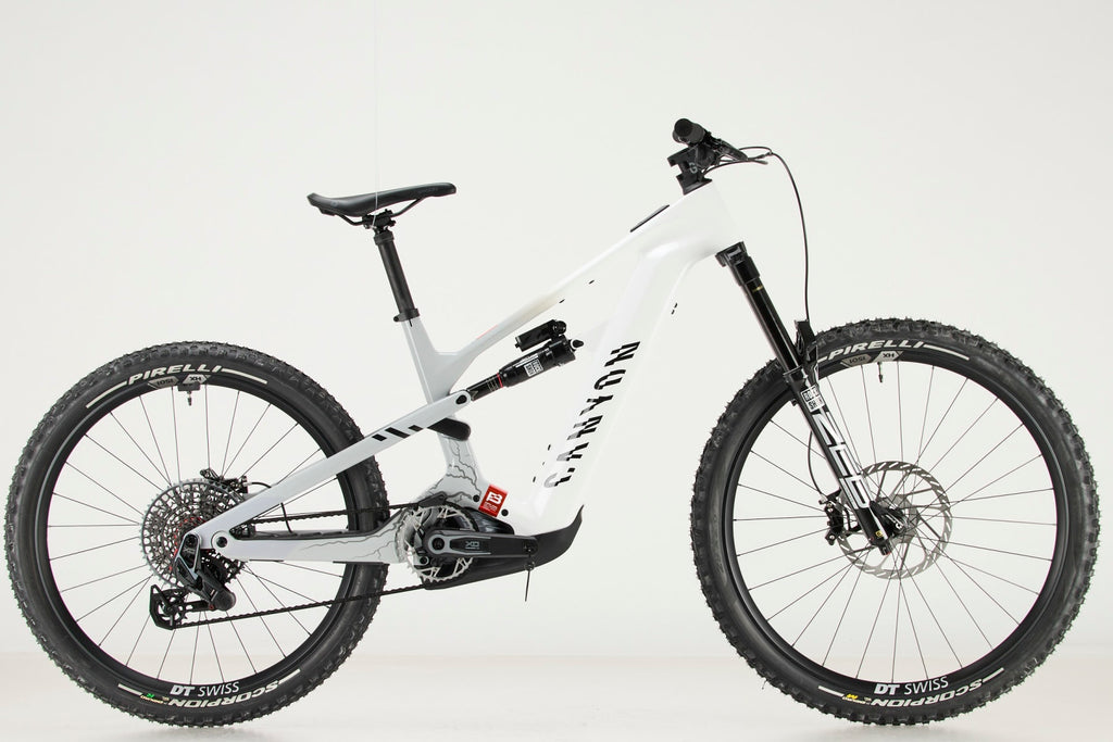 Strive:ON CFR LTD – Outlet