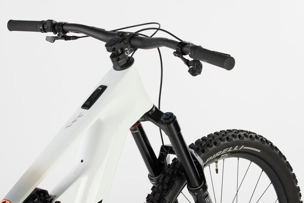 Strive:ON CFR LTD – Outlet