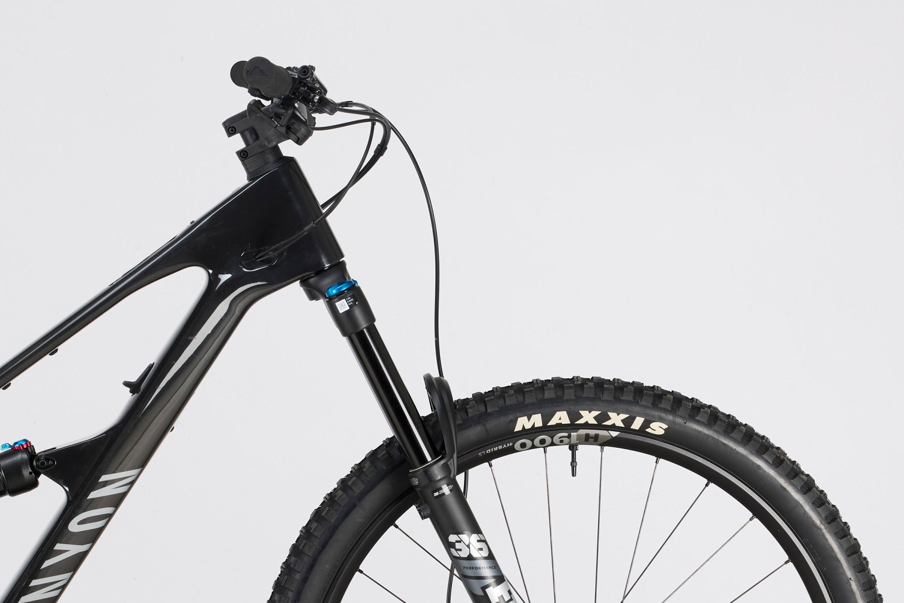 Spectral:ONfly CF 9 – Outlet