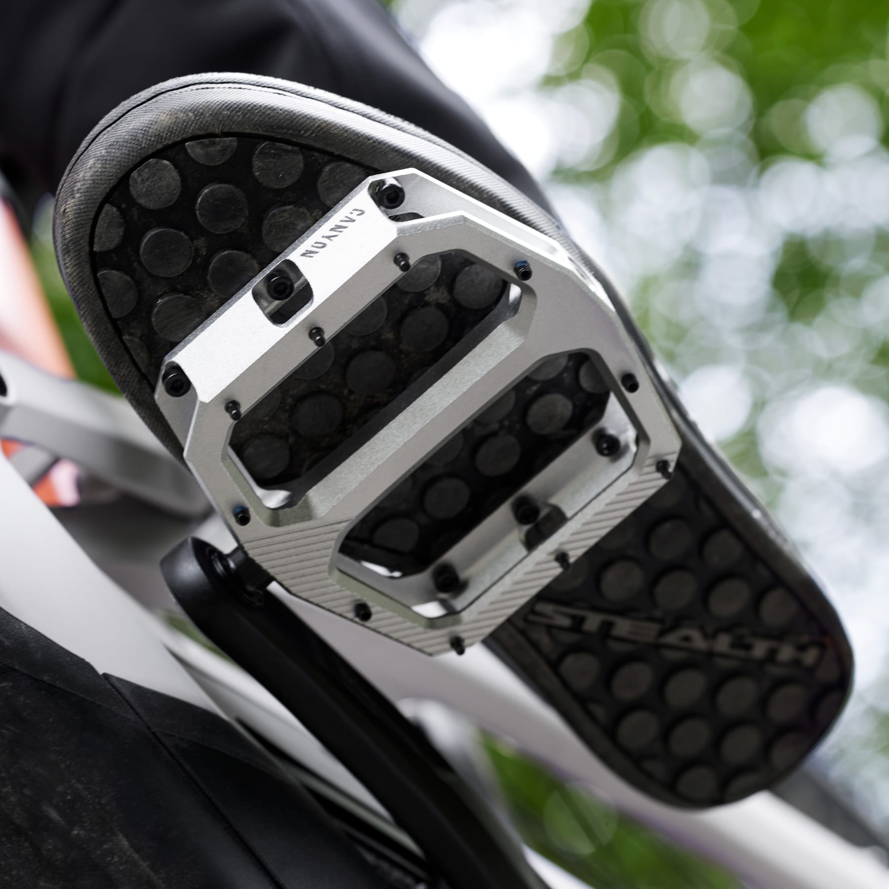 Canyon MTB Performance Flat Pedals – Outlet
